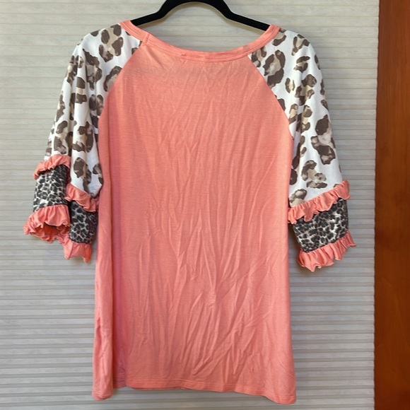 Peach leopard print Boho Bohemian layered sleeve blouse top BiBi brand NWOT - Picture 7 of 10